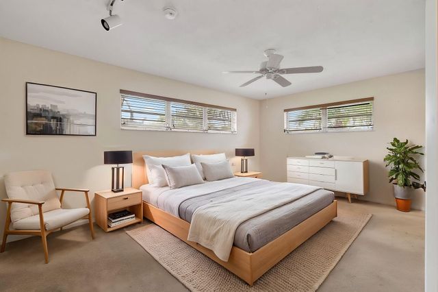 11 Windsor Road E, Jupiter, FL 33469