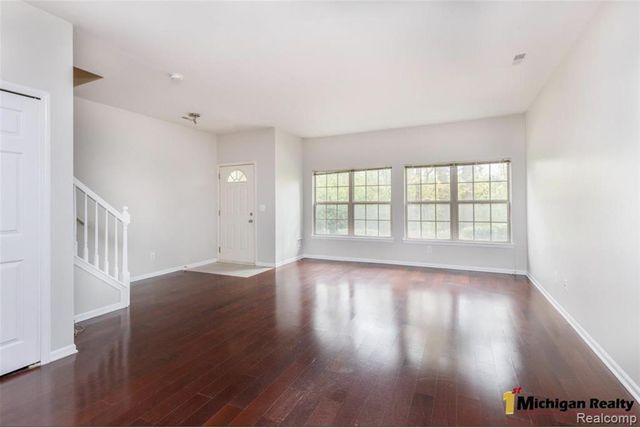 11764 Farmington Road 43, Livonia, MI 48150