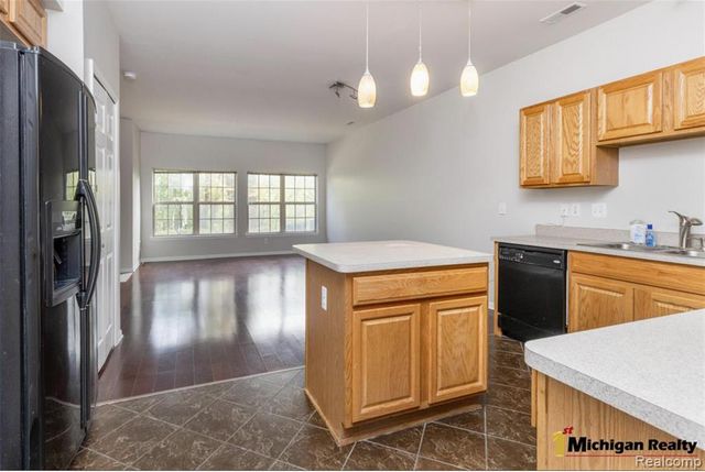 11764 Farmington Road 43, Livonia, MI 48150