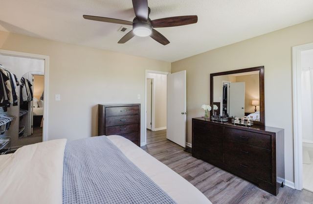 11924 Pleasant Forest Dr, Little Rock, AR 72212