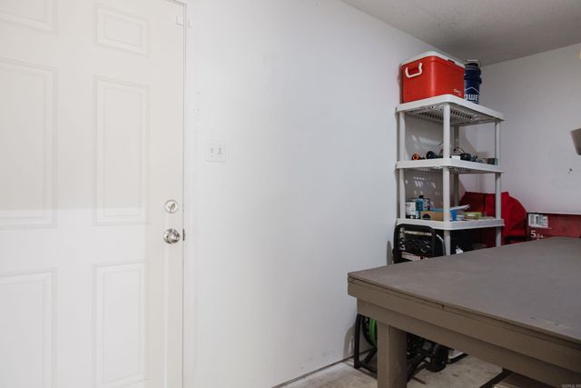 11924 Pleasant Forest Dr, Little Rock, AR 72212