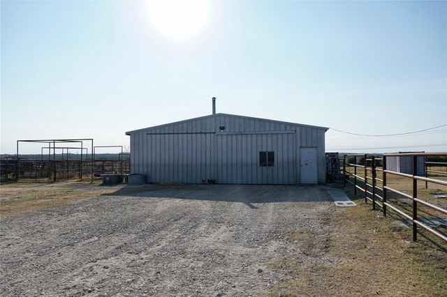 1375 CR 320, Granger, TX 76530