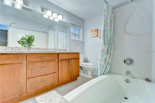 5600 30TH AVENUE N, St Petersburg, FL 33710