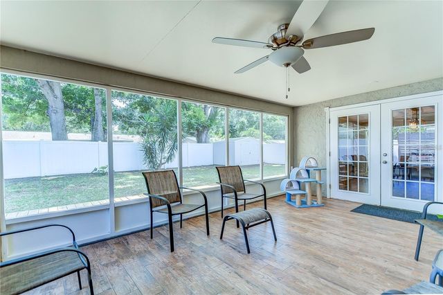 5600 30TH AVENUE N, St Petersburg, FL 33710