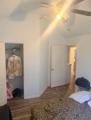 12815 Bonnie Lane, Stafford, TX 77477