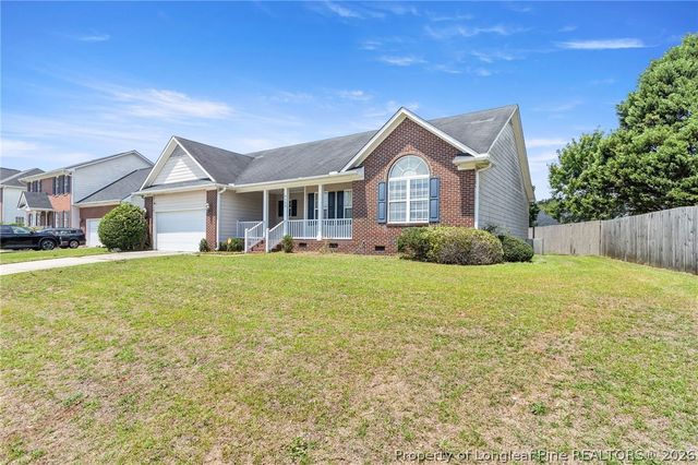 4122 Edward E Maynor Drive, Hope Mills, NC 28348