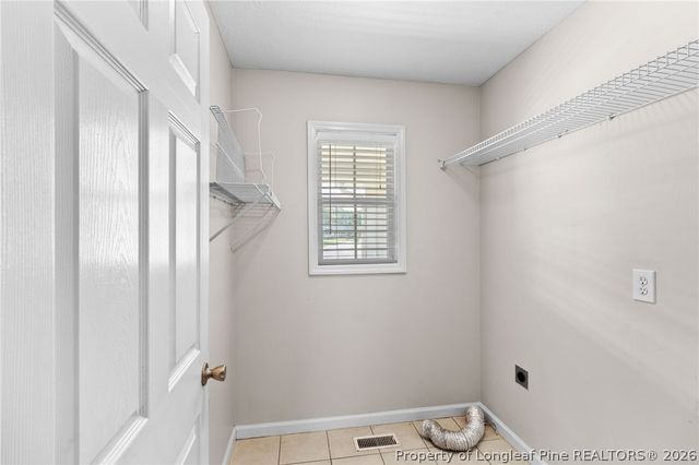 4122 Edward E Maynor Drive, Hope Mills, NC 28348