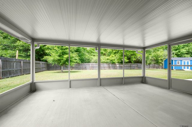 1459 Pecan Grove Ave, Zachary, LA 70791