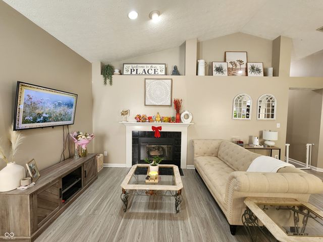 5447 Spring Creek Circle, Indianapolis, IN 46254