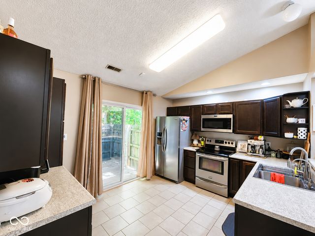 5447 Spring Creek Circle, Indianapolis, IN 46254