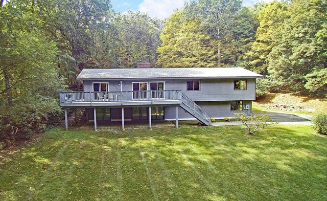 45 Wayside Lane, Redding, CT 06896