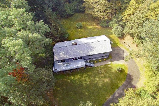 45 Wayside Lane, Redding, CT 06896