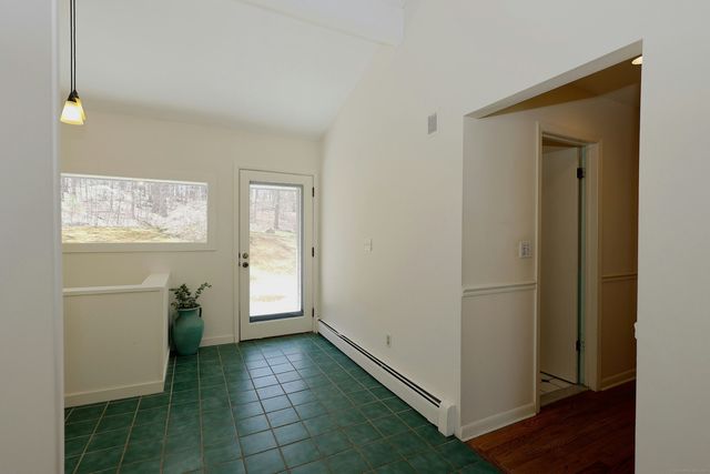 45 Wayside Lane, Redding, CT 06896