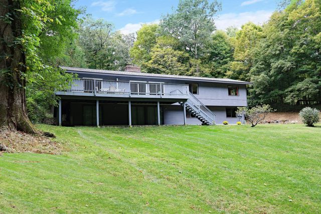 45 Wayside Lane, Redding, CT 06896