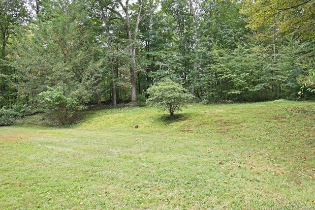 45 Wayside Lane, Redding, CT 06896