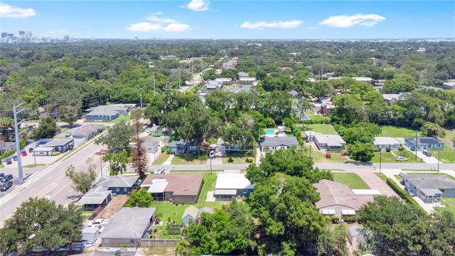 2418 E JERSEY AVENUE, Orlando, FL 32806