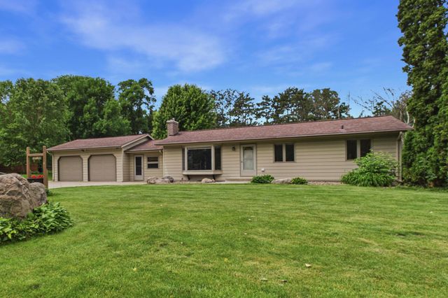 2918 Oakland Road, Hopkins, MN 55305