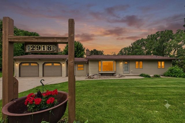 2918 Oakland Road, Hopkins, MN 55305