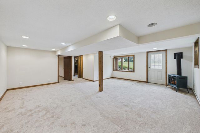 2918 Oakland Road, Hopkins, MN 55305