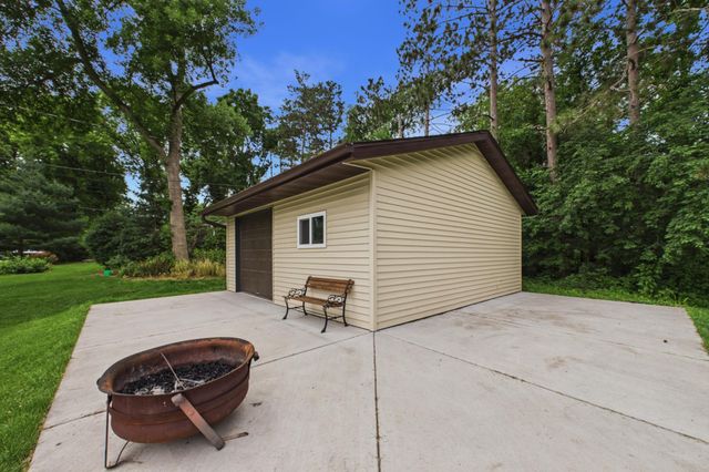 2918 Oakland Road, Hopkins, MN 55305