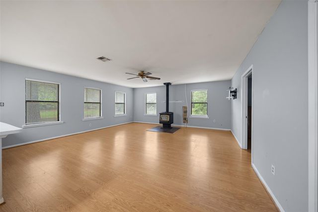6071 County Road 448, Navasota, TX 77868