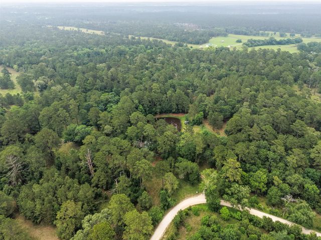 6071 County Road 448, Navasota, TX 77868