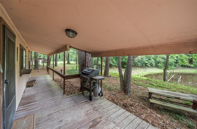 6071 County Road 448, Navasota, TX 77868