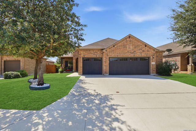 2867 Vista Pkwy, New Braunfels, TX 78130