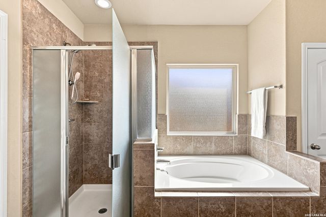 2867 Vista Pkwy, New Braunfels, TX 78130