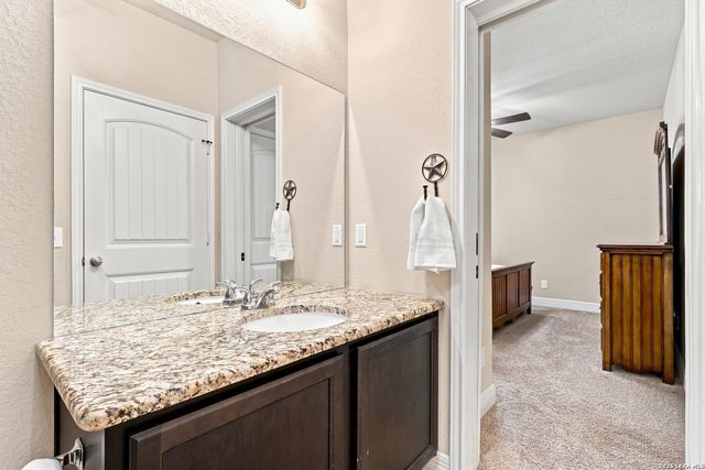 2867 Vista Pkwy, New Braunfels, TX 78130