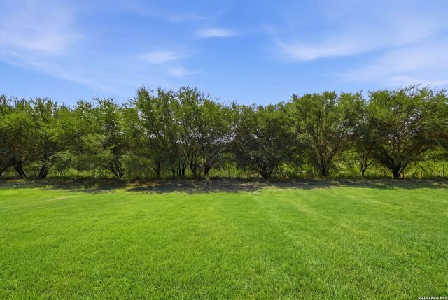 2867 Vista Pkwy, New Braunfels, TX 78130