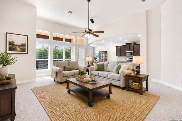 2867 Vista Pkwy, New Braunfels, TX 78130