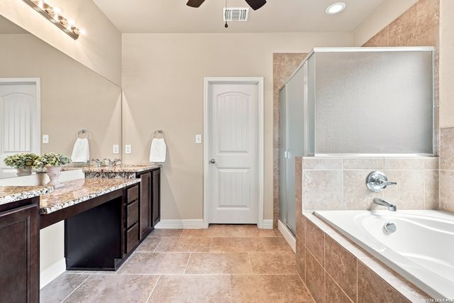 2867 Vista Pkwy, New Braunfels, TX 78130