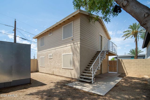 1702 E Cambridge Avenue, Phoenix, AZ 85006