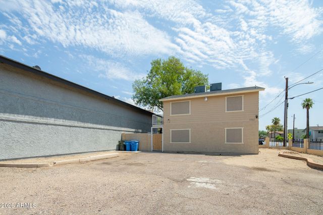 1702 E Cambridge Avenue, Phoenix, AZ 85006