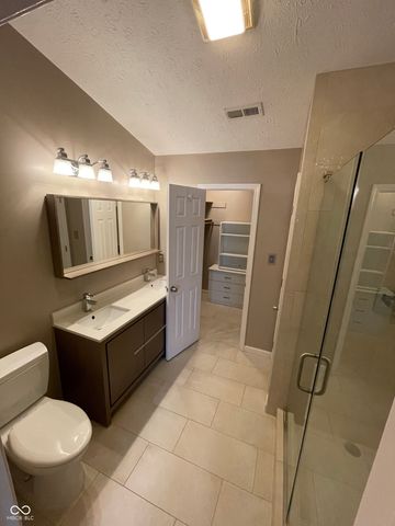 11135 Founders Place, Fishers, IN 46038