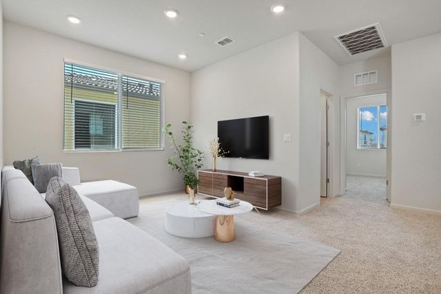 1863 Lateral Ave, Manteca, CA 95337