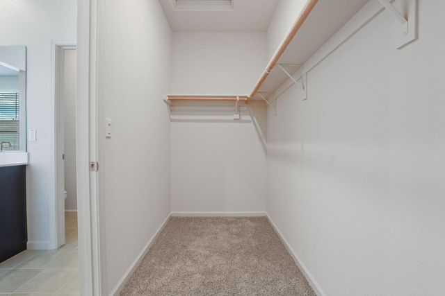 1863 Lateral Ave, Manteca, CA 95337