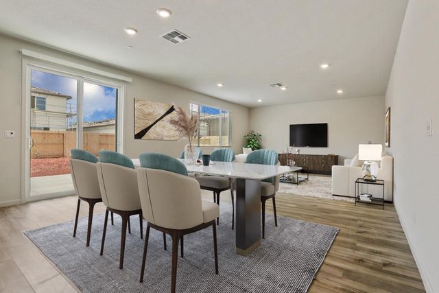 1863 Lateral Ave, Manteca, CA 95337
