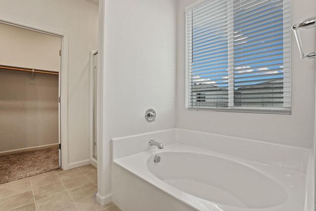 1863 Lateral Ave, Manteca, CA 95337