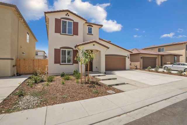 1863 Lateral Ave, Manteca, CA 95337