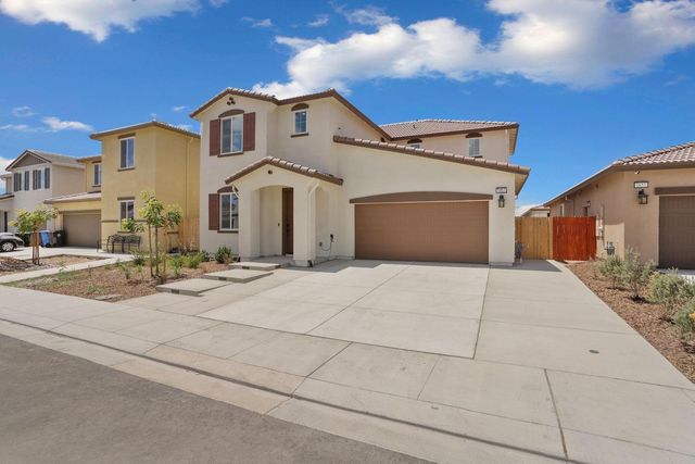 1863 Lateral Ave, Manteca, CA 95337