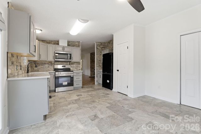 816 Joseph Antoon Circle, Stanley, NC 28164