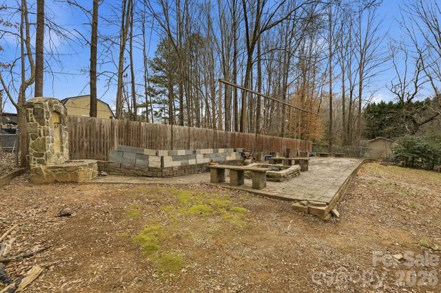 816 Joseph Antoon Circle, Stanley, NC 28164