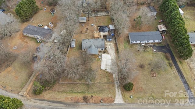 816 Joseph Antoon Circle, Stanley, NC 28164