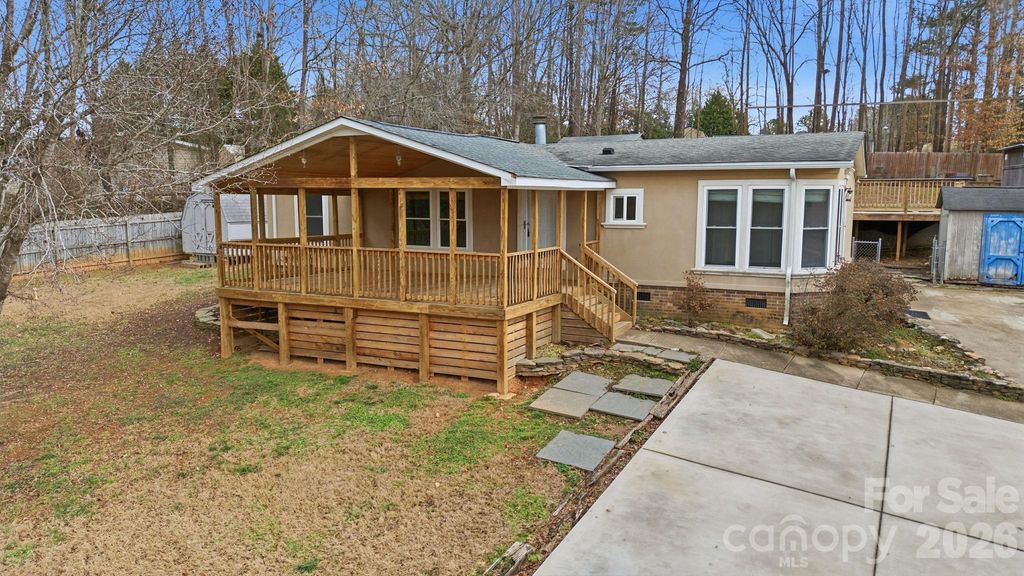 816 Joseph Antoon Circle, Stanley, NC 28164