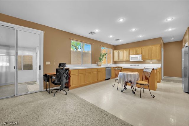 212 Belle Isle Court, Henderson, NV 89012