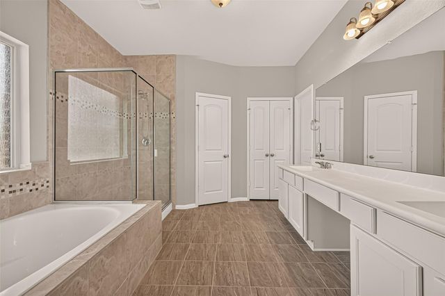 18590 Legend Oaks Drive, Magnolia, TX 77355