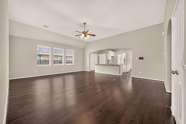 18590 Legend Oaks Drive, Magnolia, TX 77355