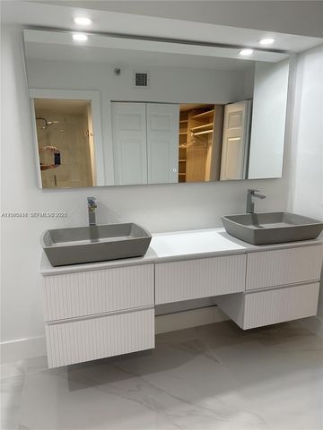 19101 NE 36th Court 1811, Aventura, FL 33180